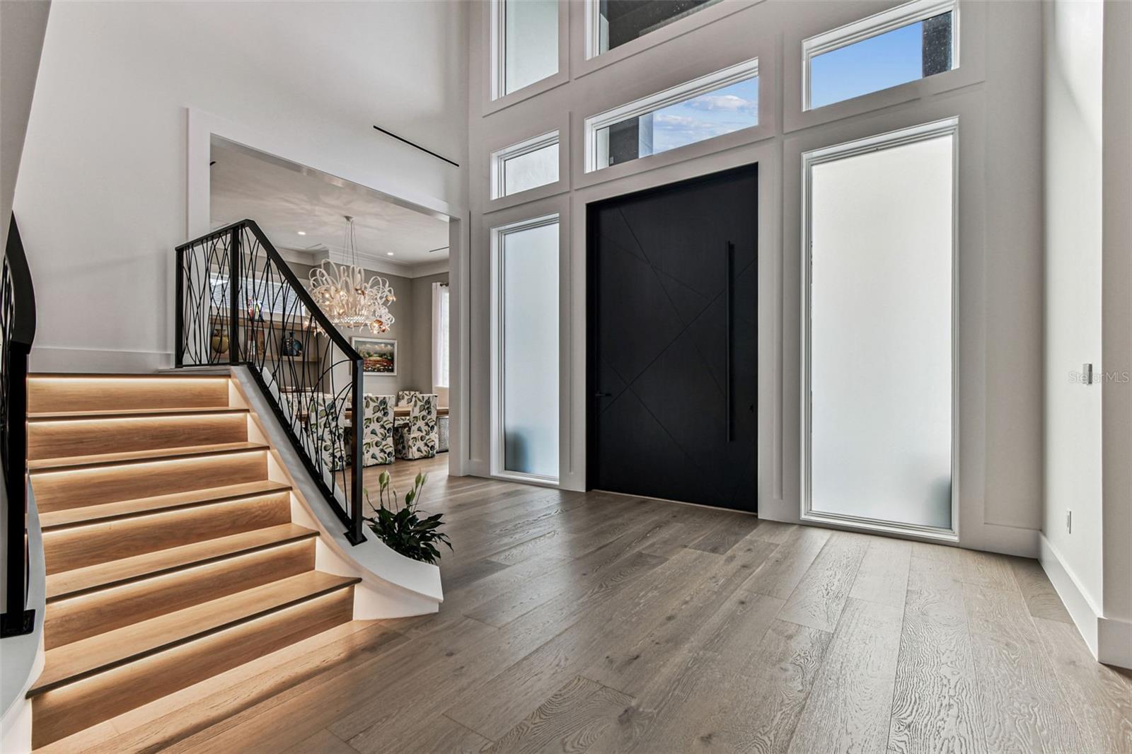 3321 MEANDER LN — photo 8