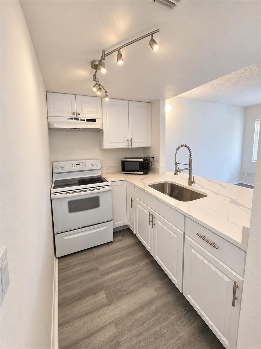 7141 E BANK DR #7141 — photo 4