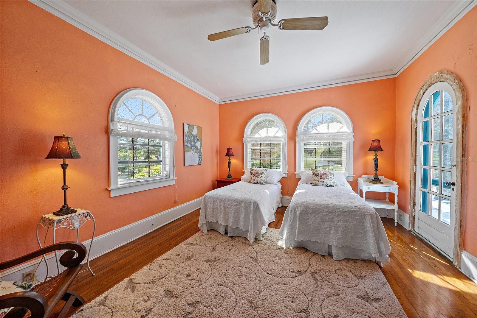 2830 BAY SHORE CIR — photo 14