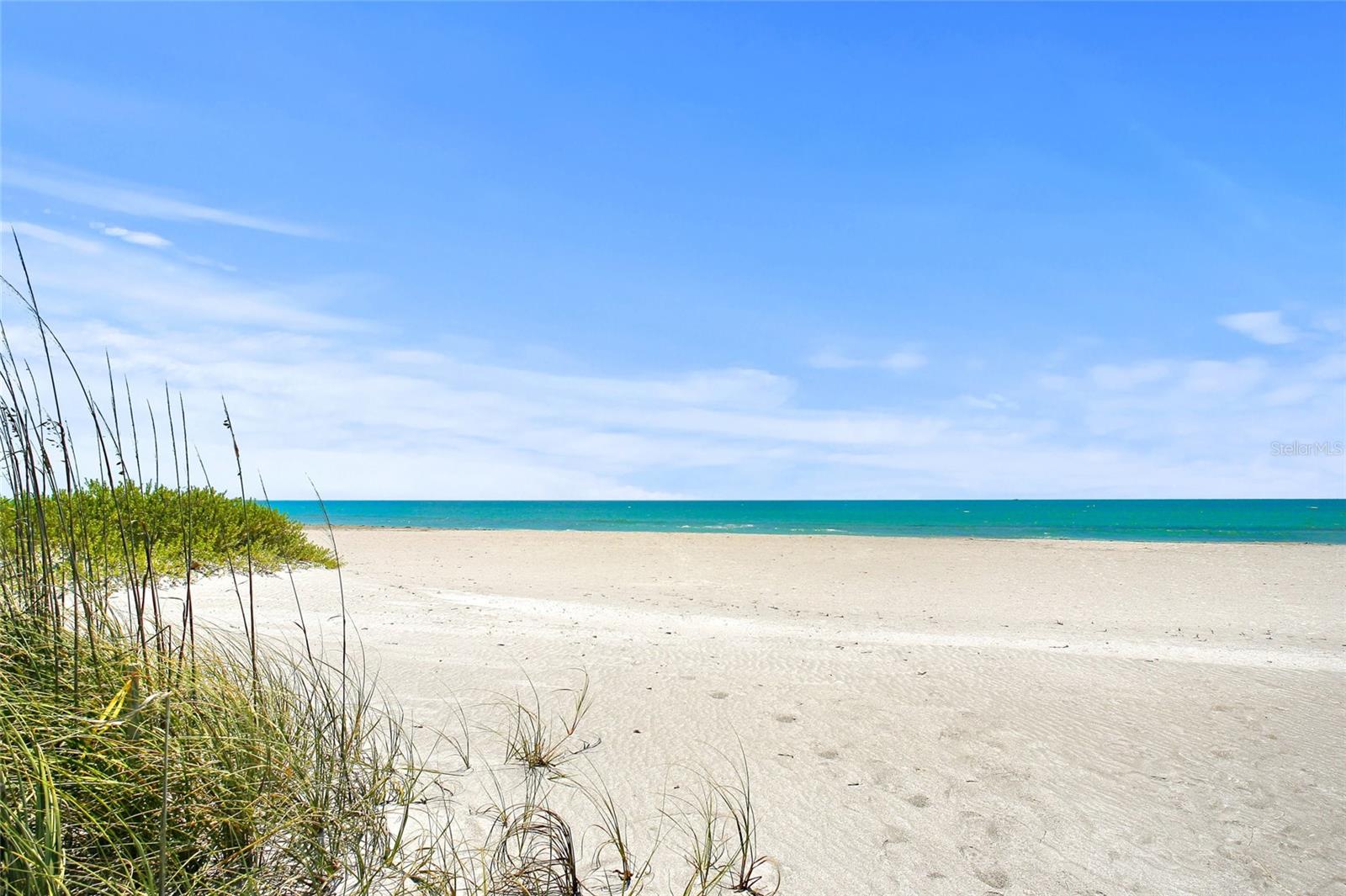 2830 BAY SHORE CIR — photo 42