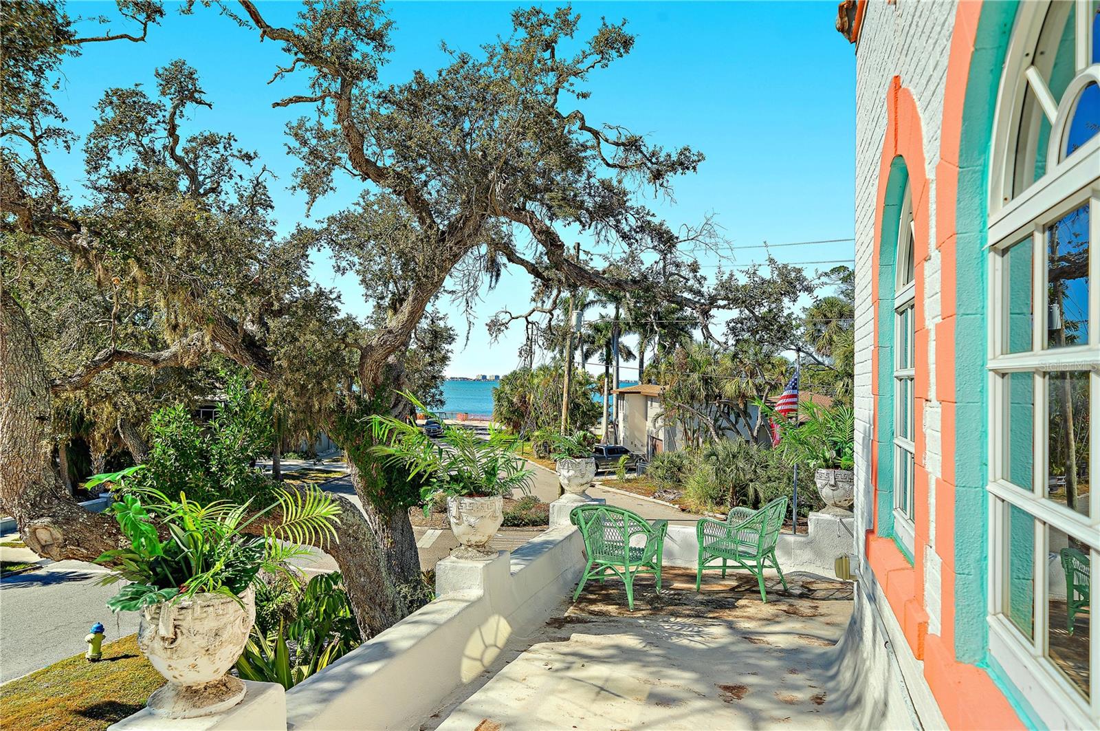 2830 BAY SHORE CIR — photo 16