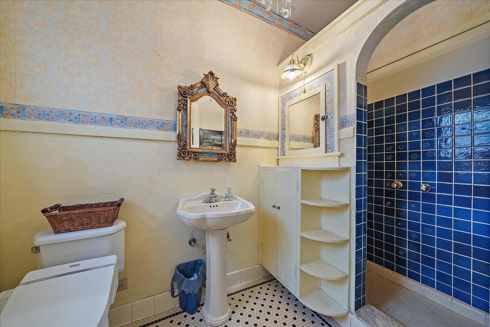 2830 BAY SHORE CIR — photo 46