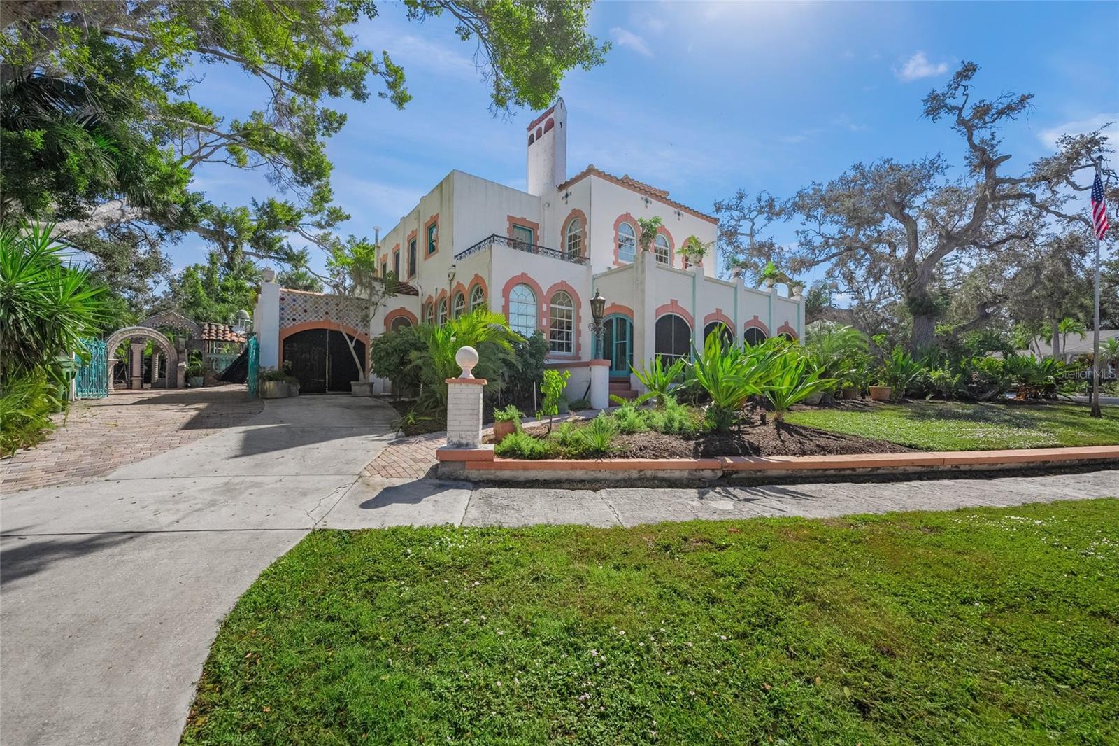 2830 BAY SHORE CIR — photo 39