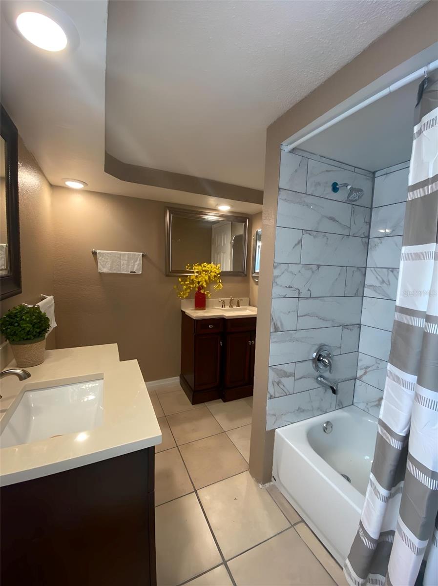 1817 DARTMOUTH DR — photo 25