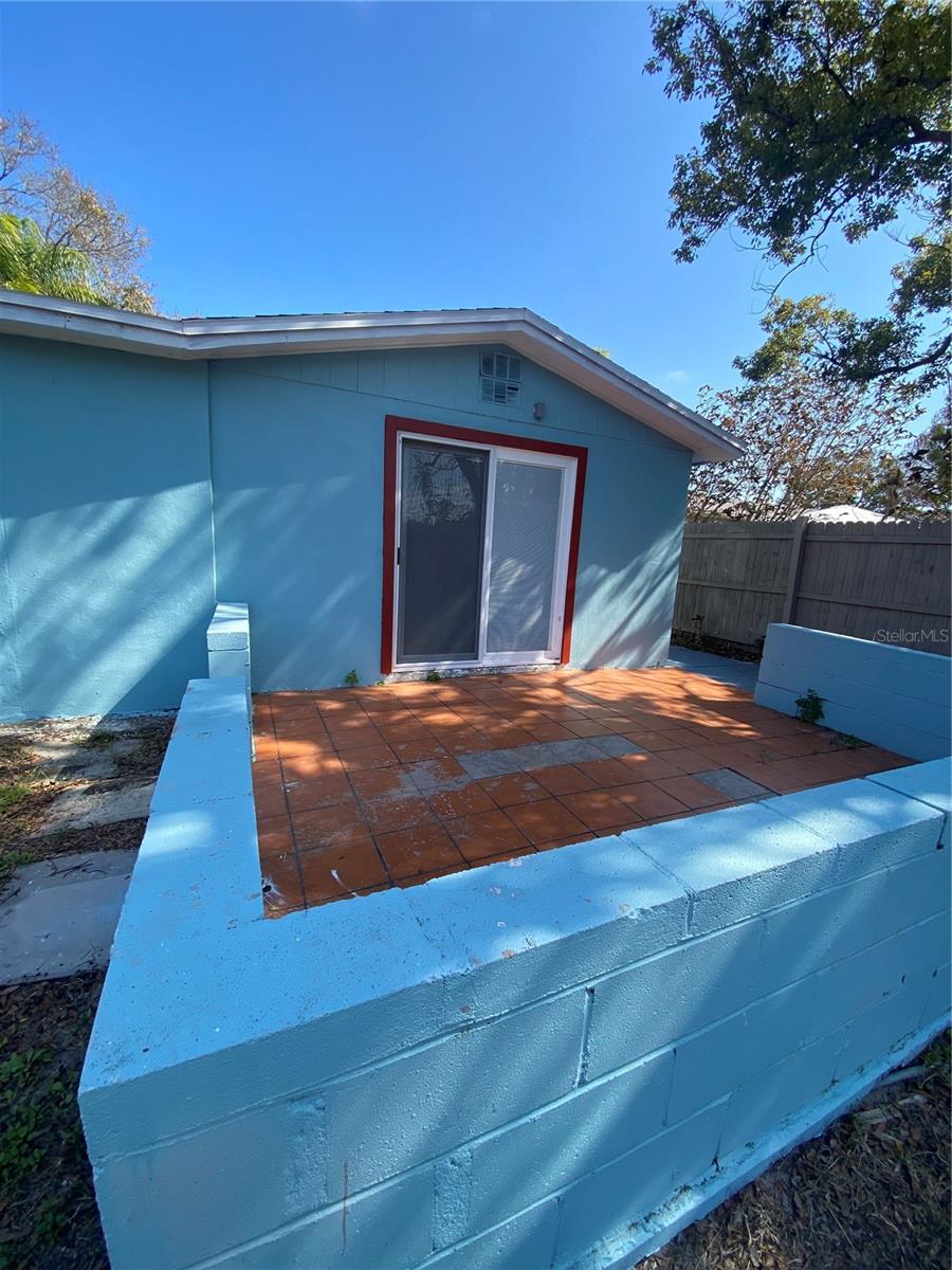 1817 DARTMOUTH DR — photo 46