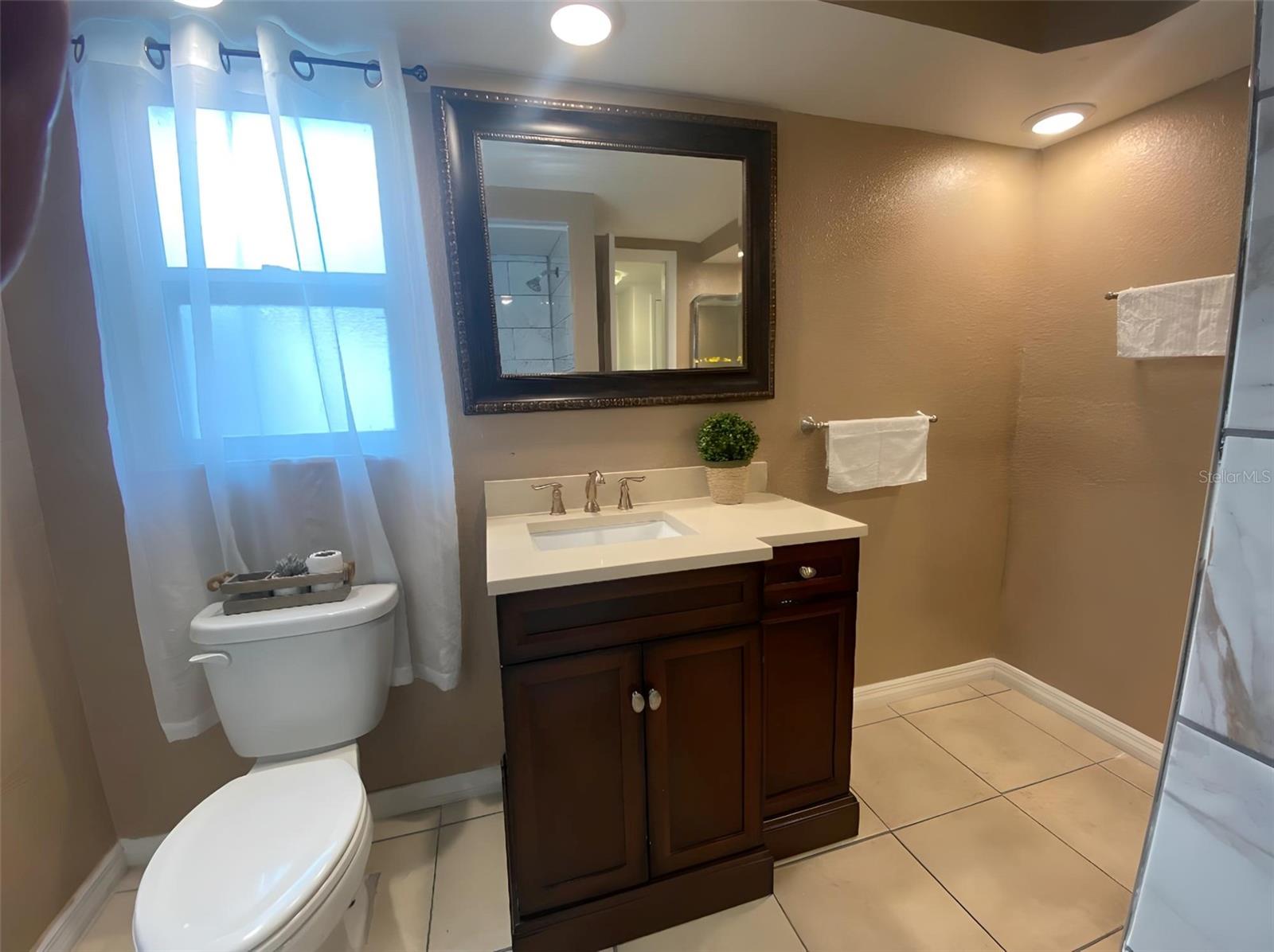 1817 DARTMOUTH DR — photo 24