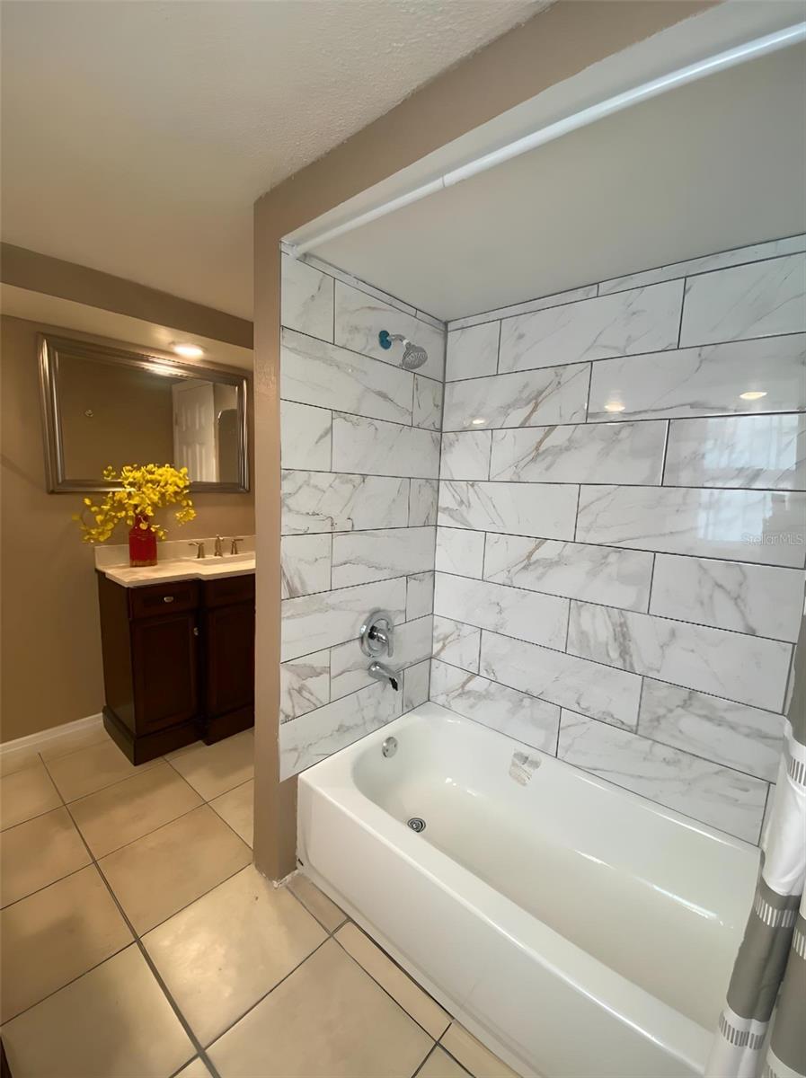 1817 DARTMOUTH DR — photo 23