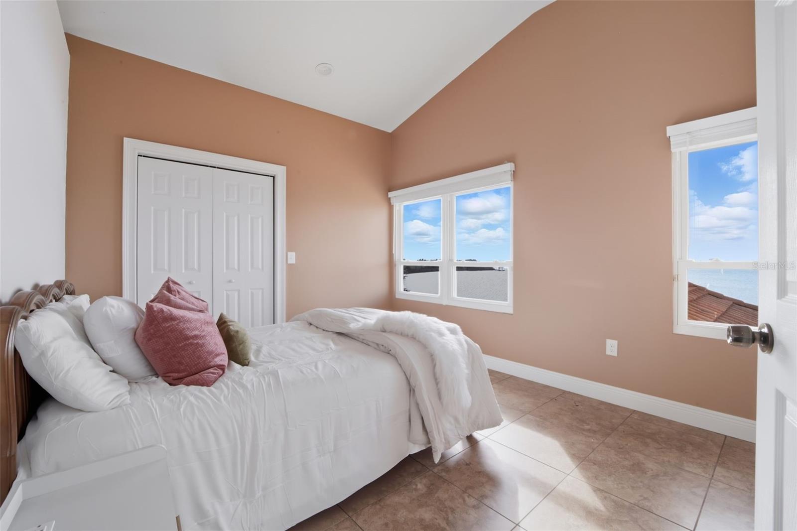 3215 GULF CITY RD — photo 86