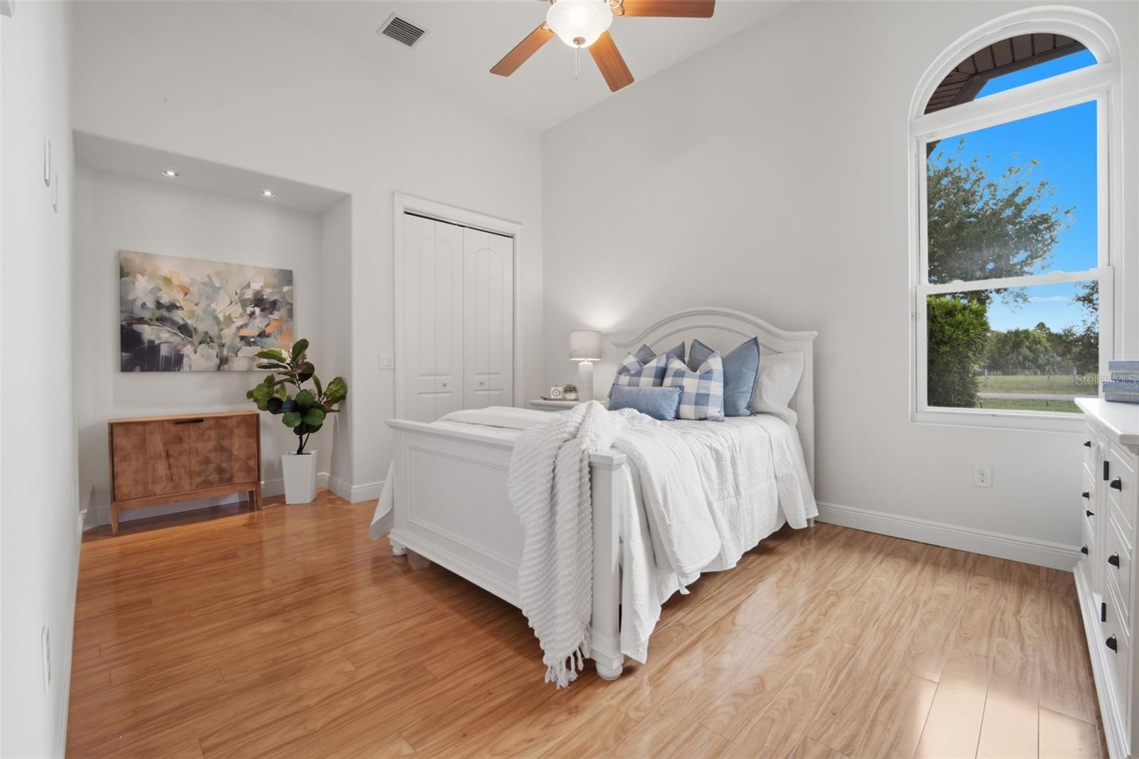 3215 GULF CITY RD — photo 61