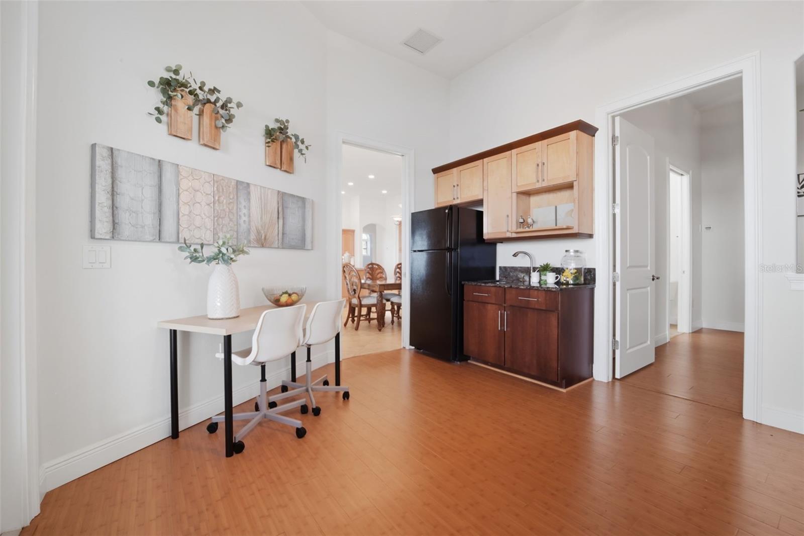 3215 GULF CITY RD — photo 42