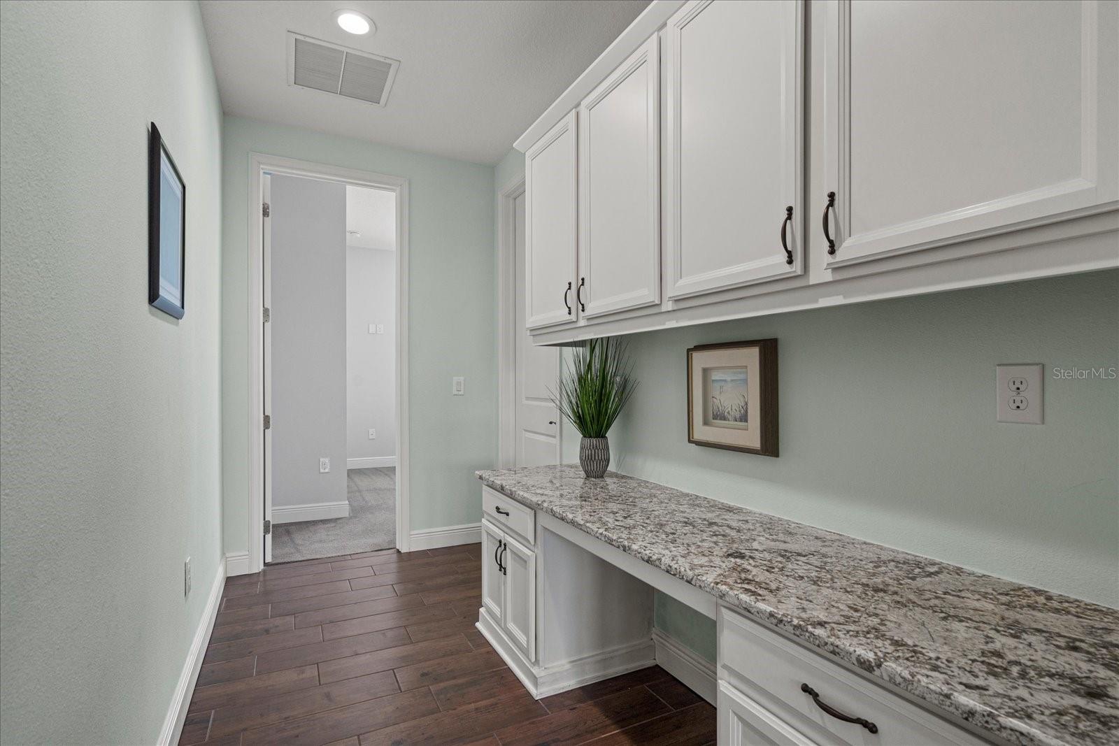 741 SHAKETT CREEK DR — photo 23