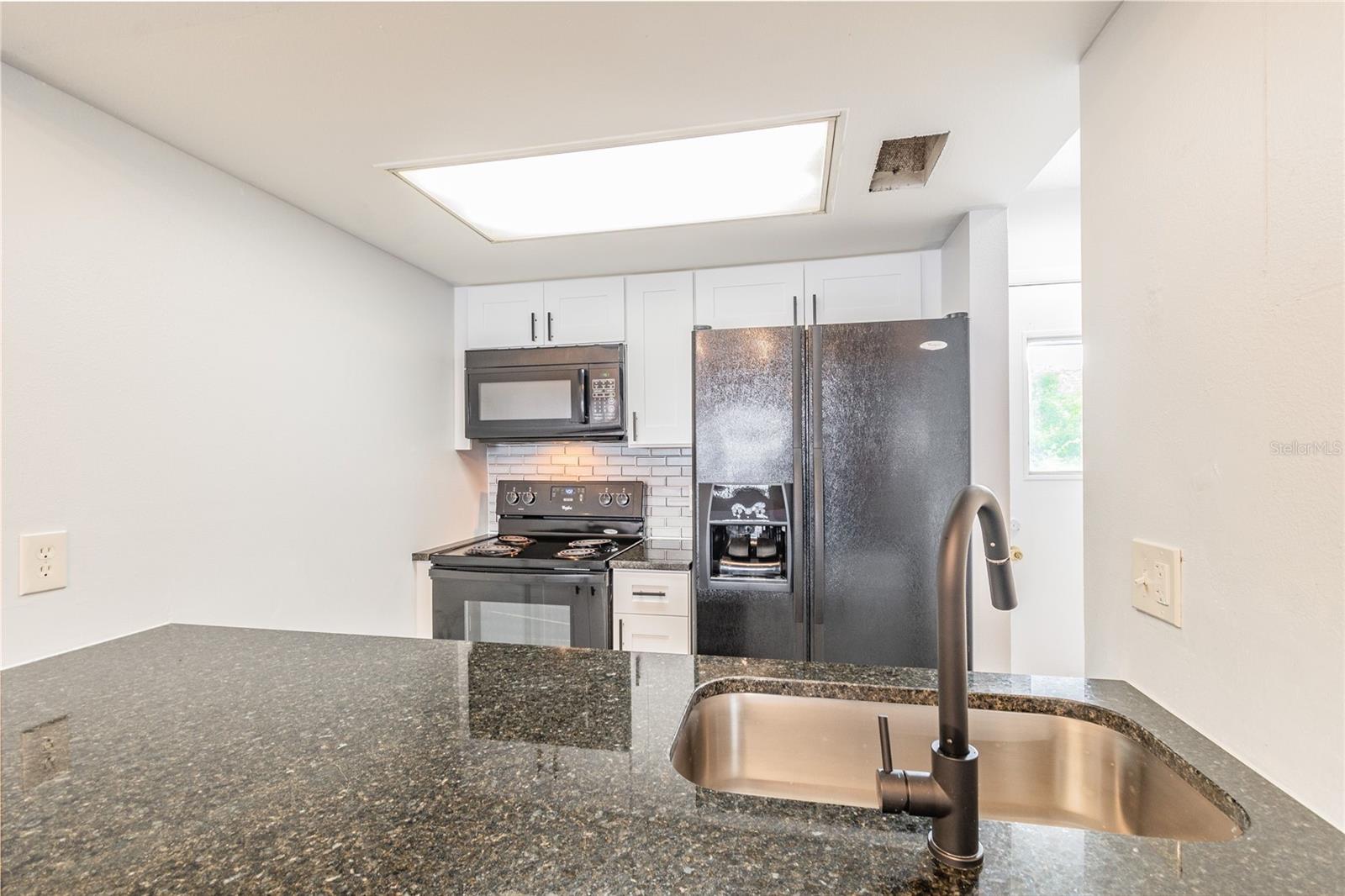 4907 W MCELROY-A AVE #H209 — photo 6