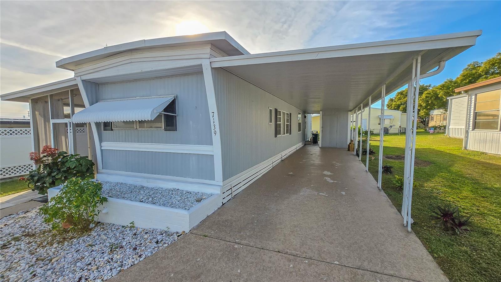 7139 EL CONQUISTADOR ST — photo 2