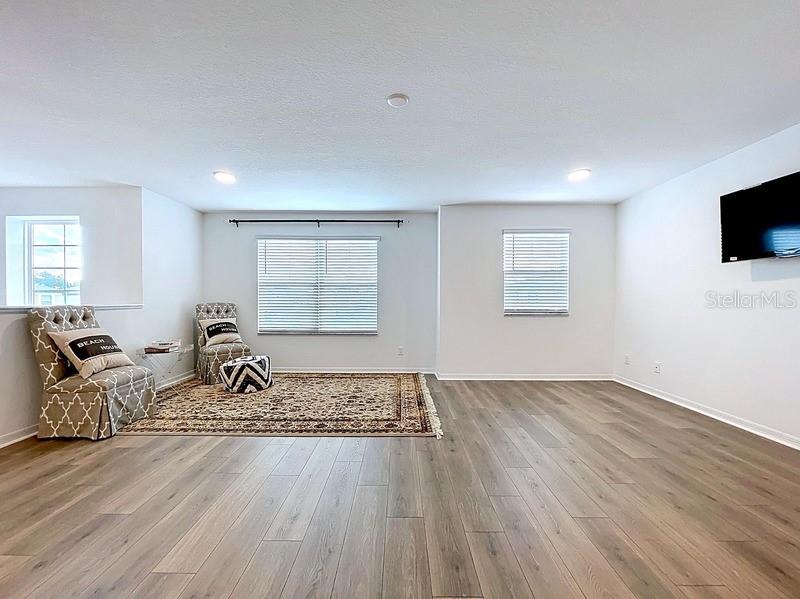 2450 SUNNY PEBBLE LOOP — photo 26