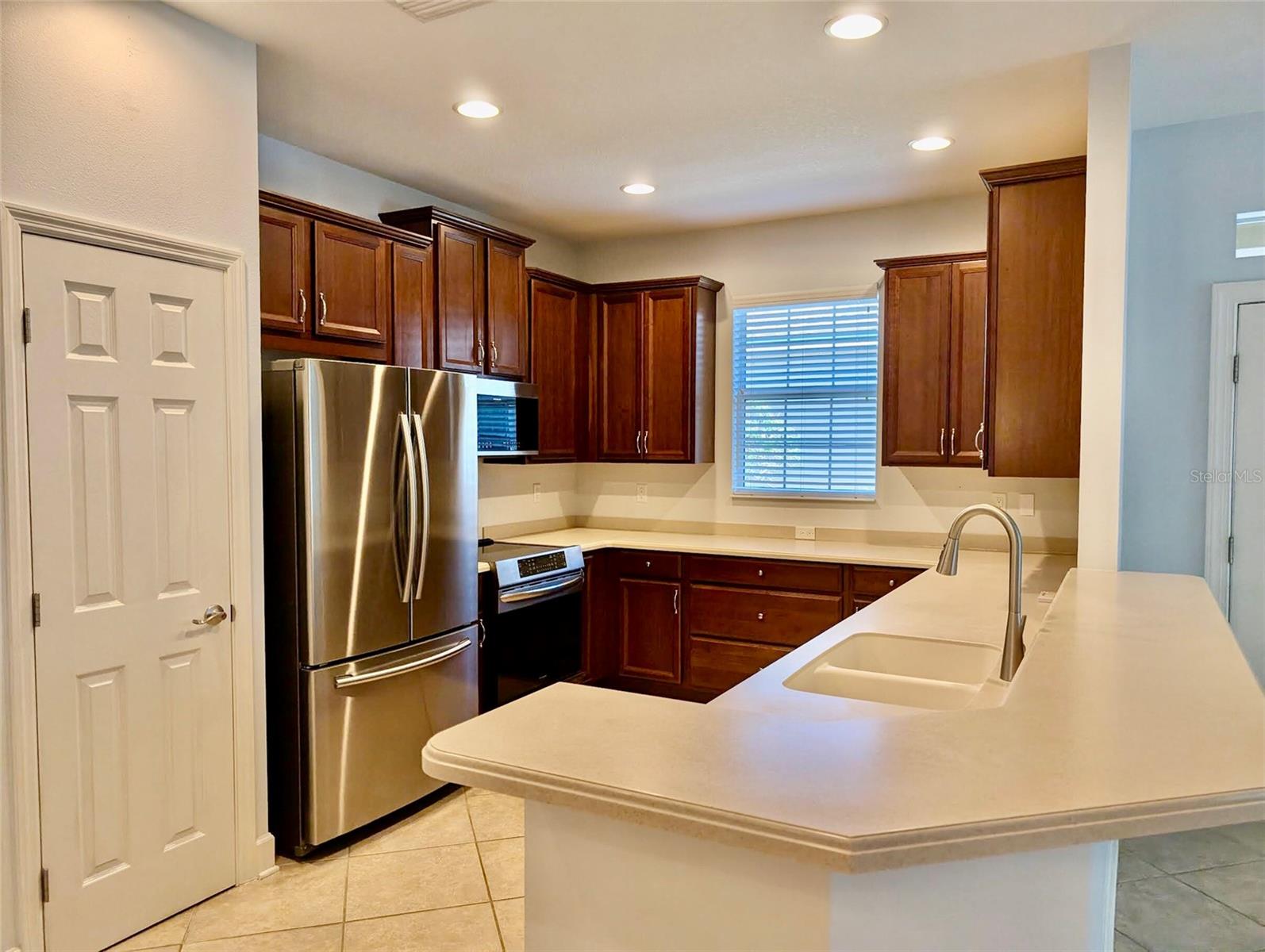 2585 CORTENOVA CT — photo 4