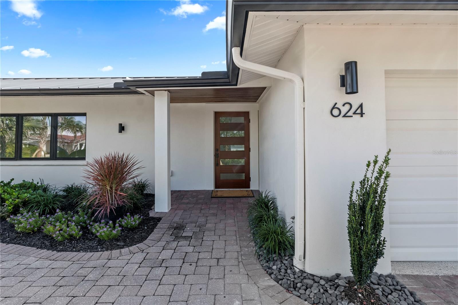 624 DUNDEE LN — photo 31