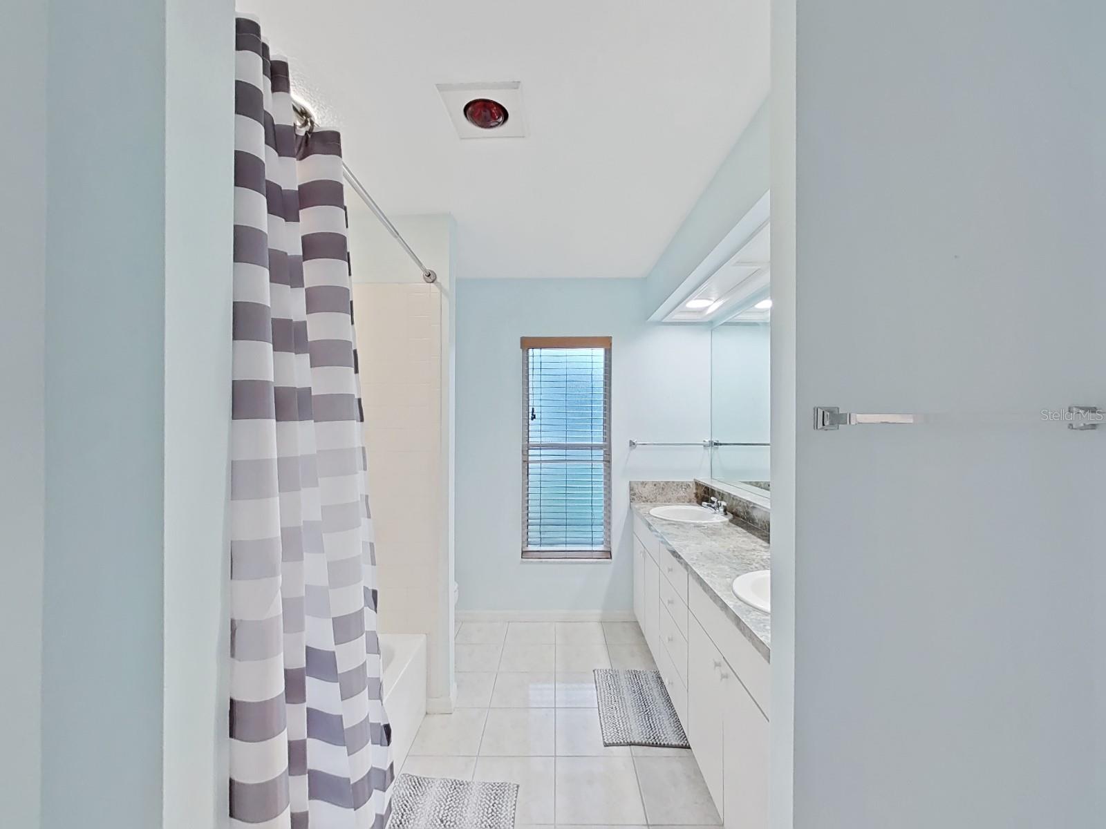 17307 OAK LEDGE DR — photo 30