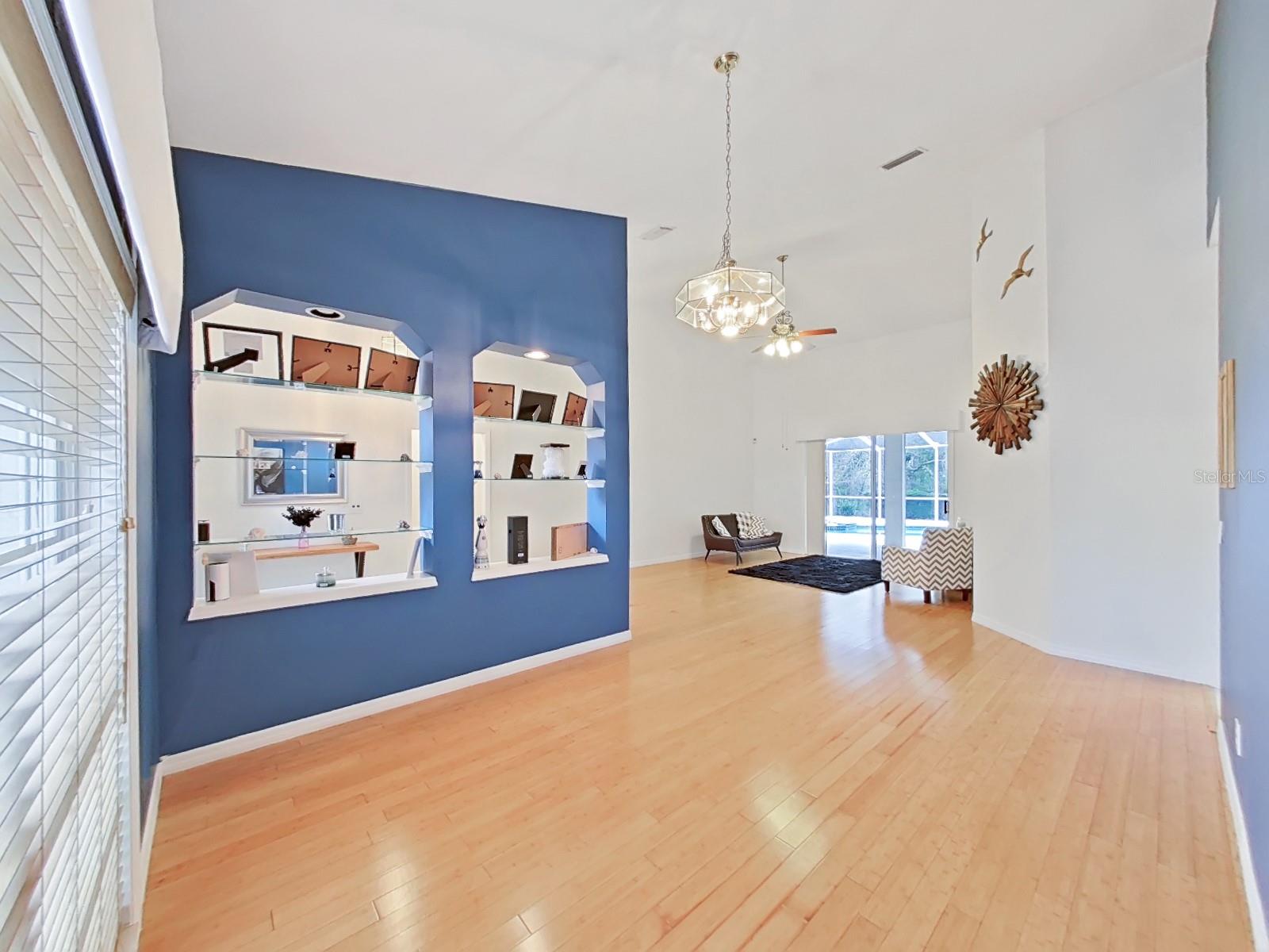 17307 OAK LEDGE DR — photo 11