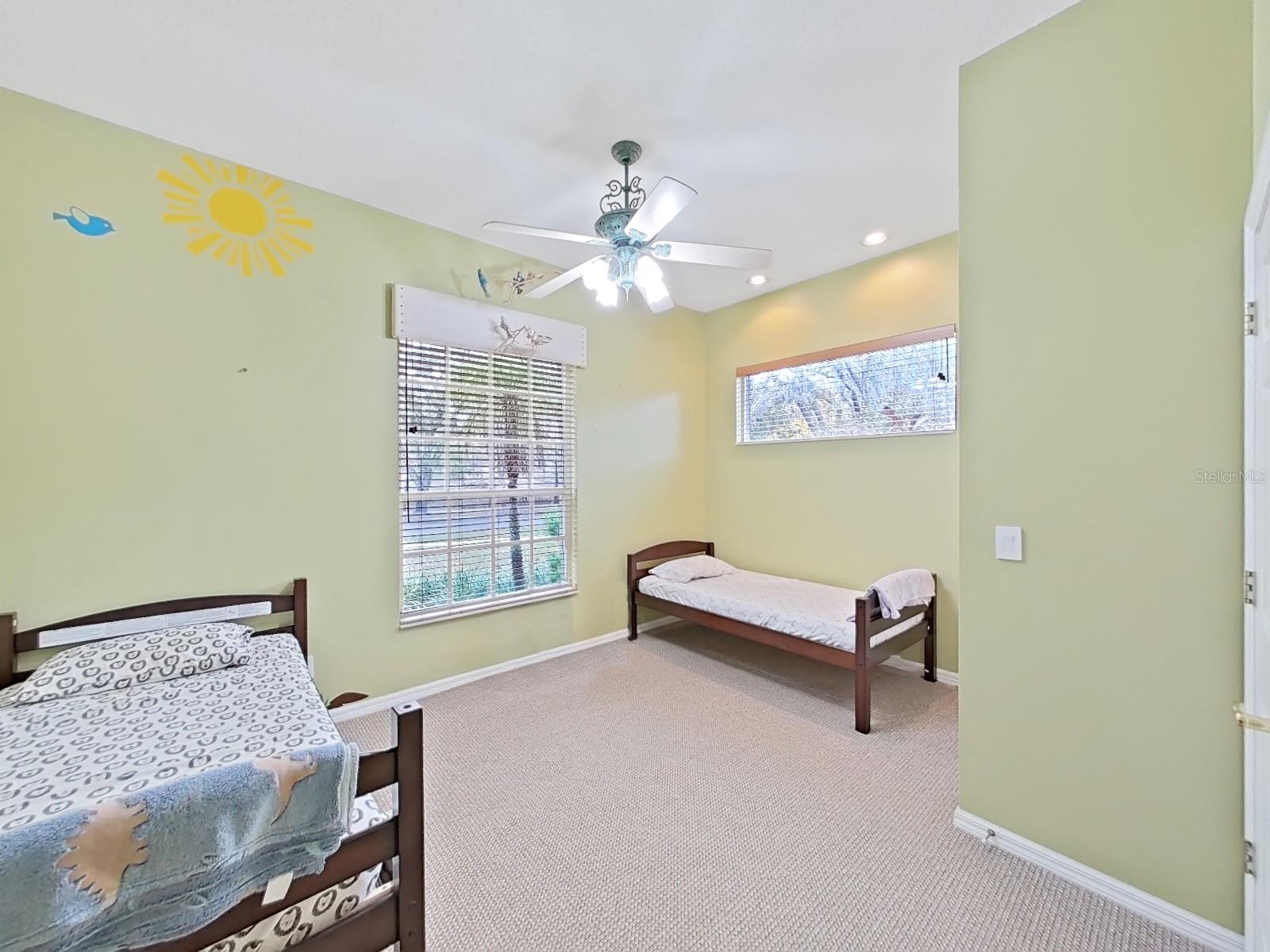 17307 OAK LEDGE DR — photo 24