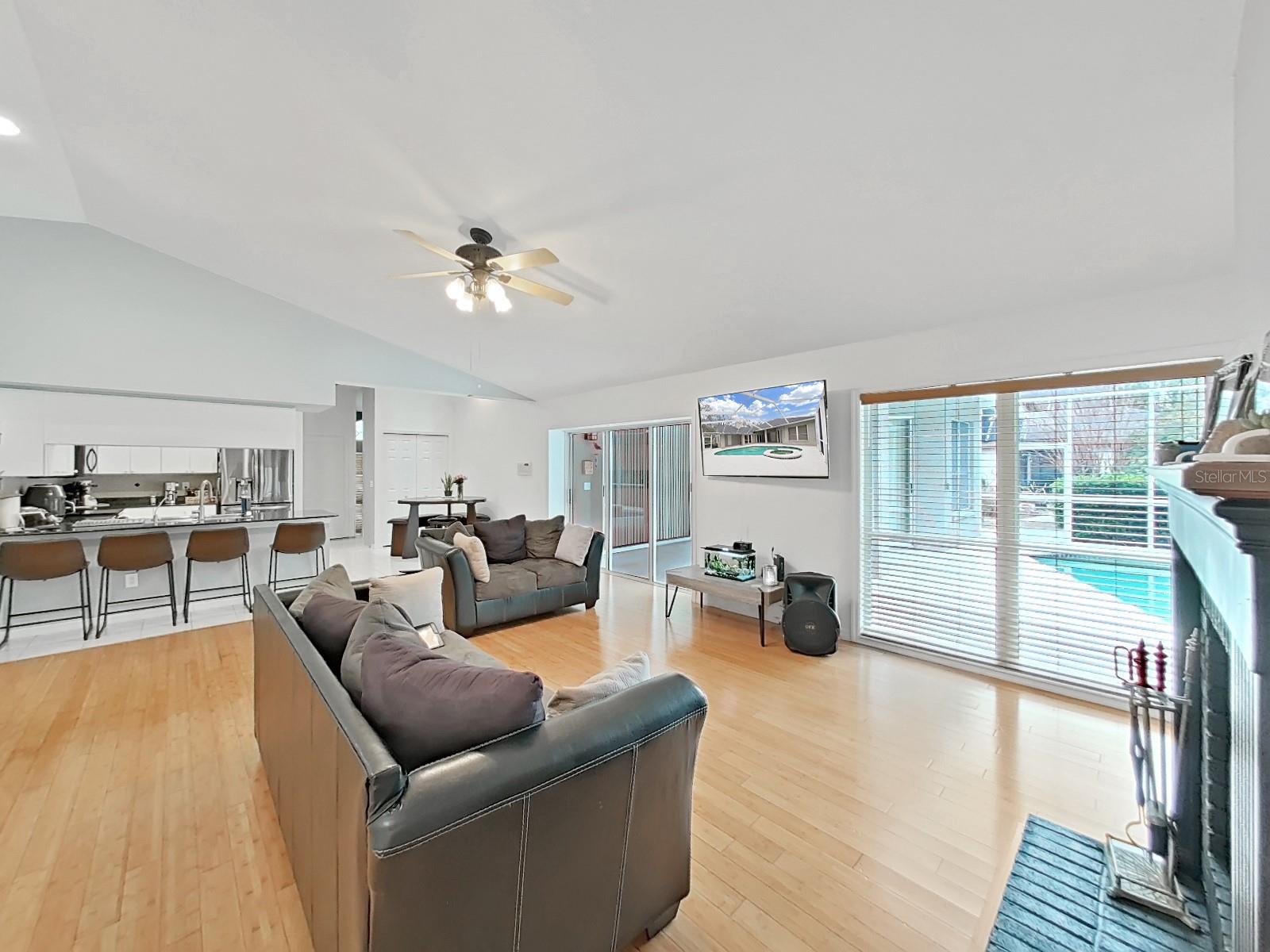 17307 OAK LEDGE DR — photo 15