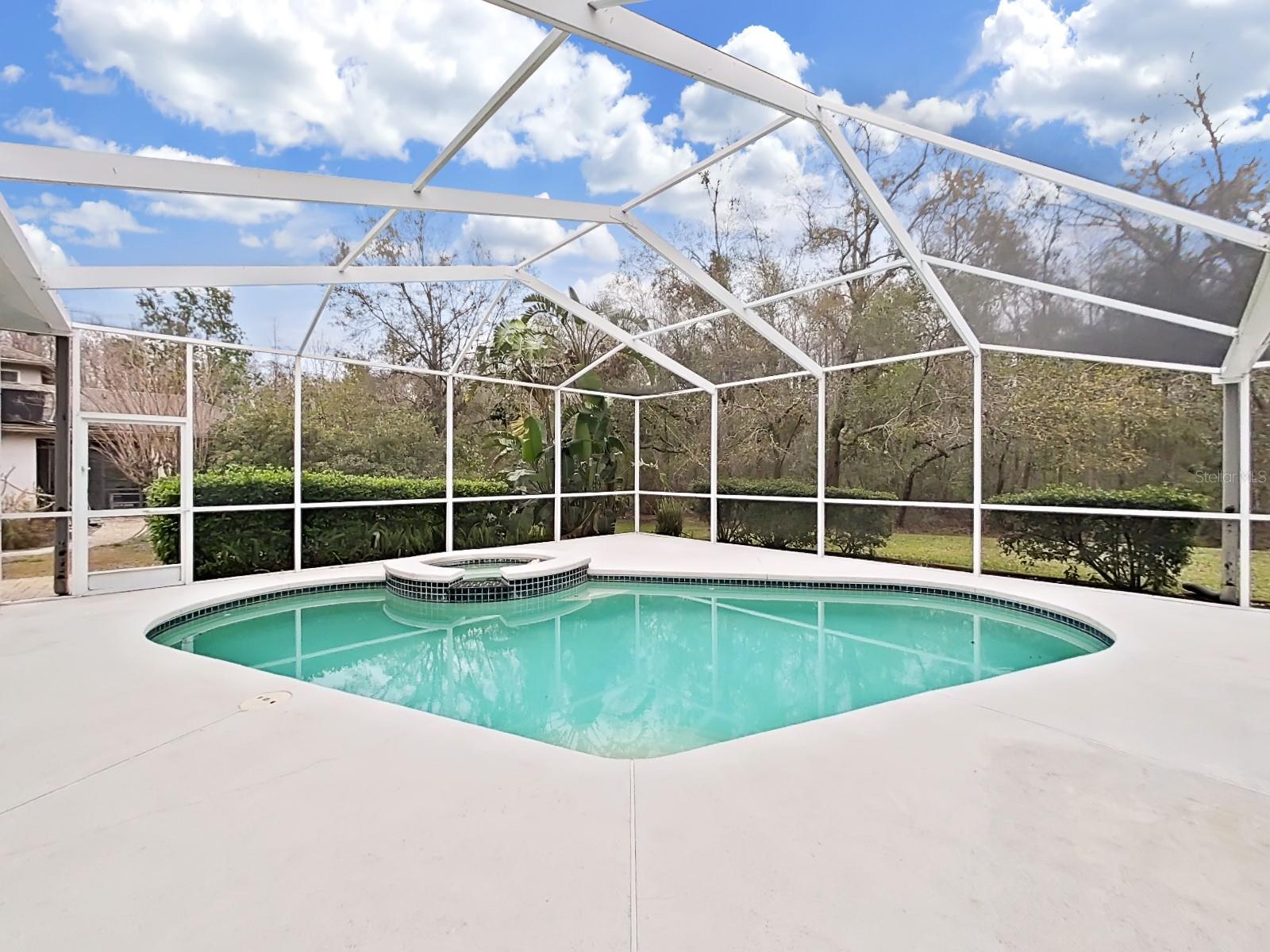 17307 OAK LEDGE DR — photo 42