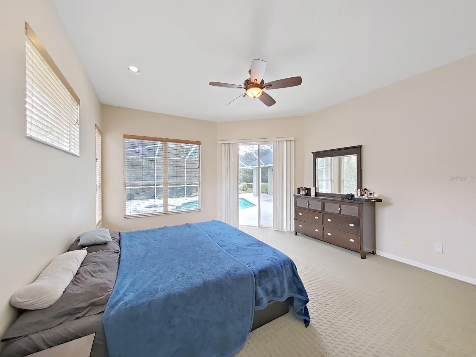 17307 OAK LEDGE DR — photo 32
