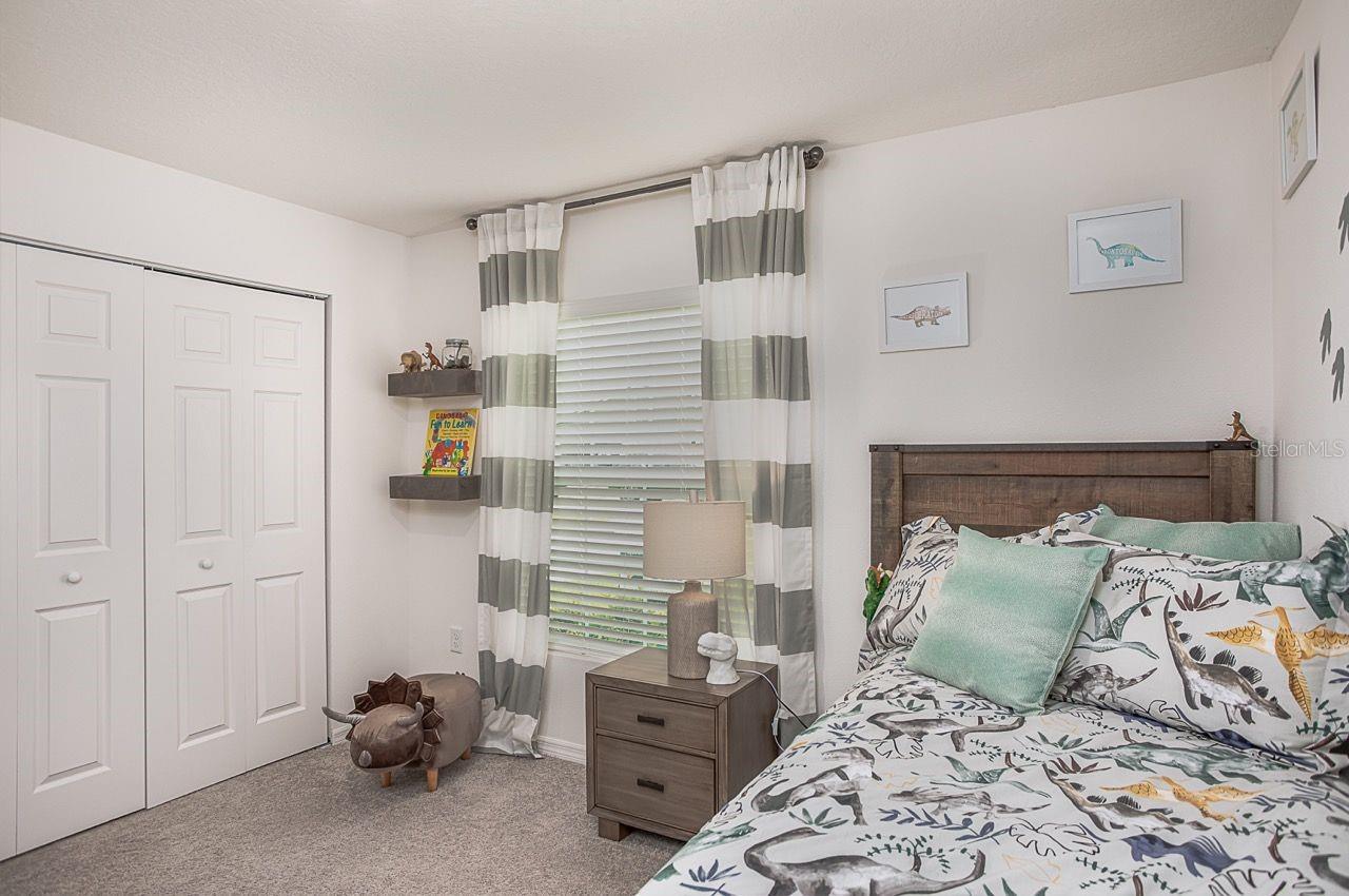 7200 MANTHEY AVE — photo 15