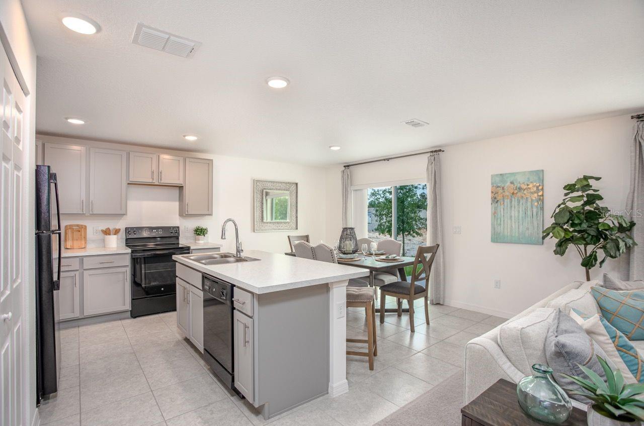 7200 MANTHEY AVE — photo 4