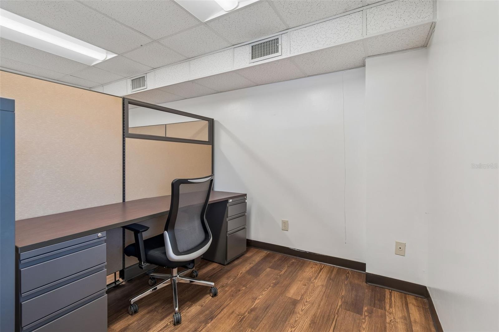 1453 S MARTIN LUTHER KING JR AVE — photo 42