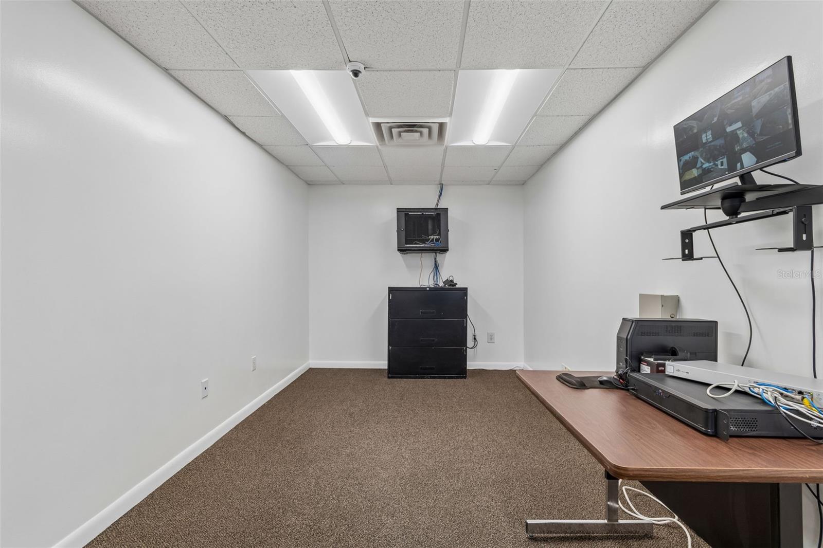 1453 S MARTIN LUTHER KING JR AVE — photo 31