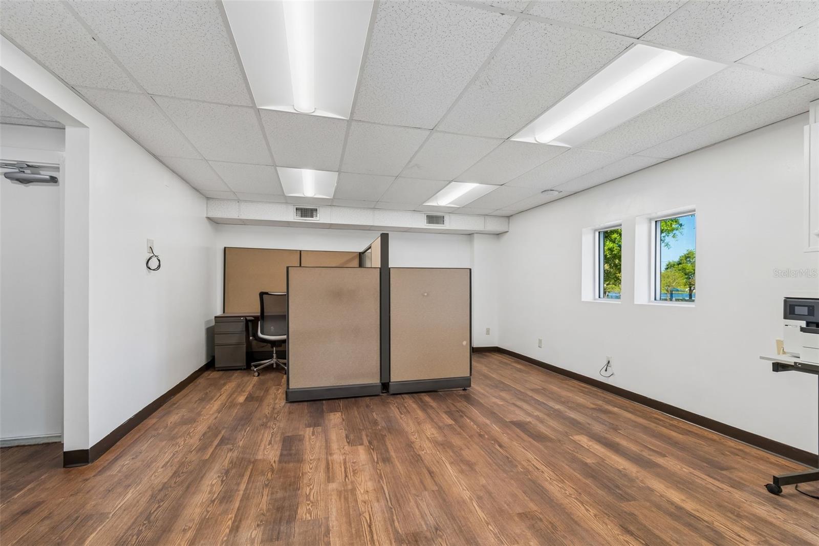 1453 S MARTIN LUTHER KING JR AVE — photo 40