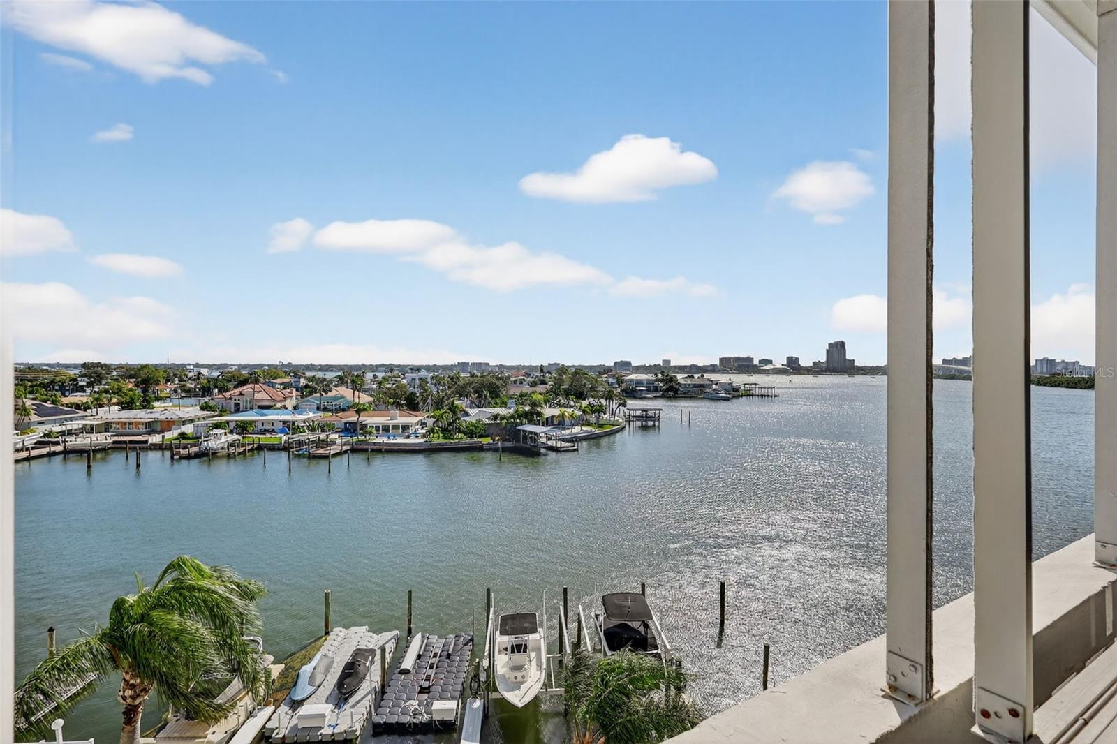 31 ISLAND WAY #408 — photo 17