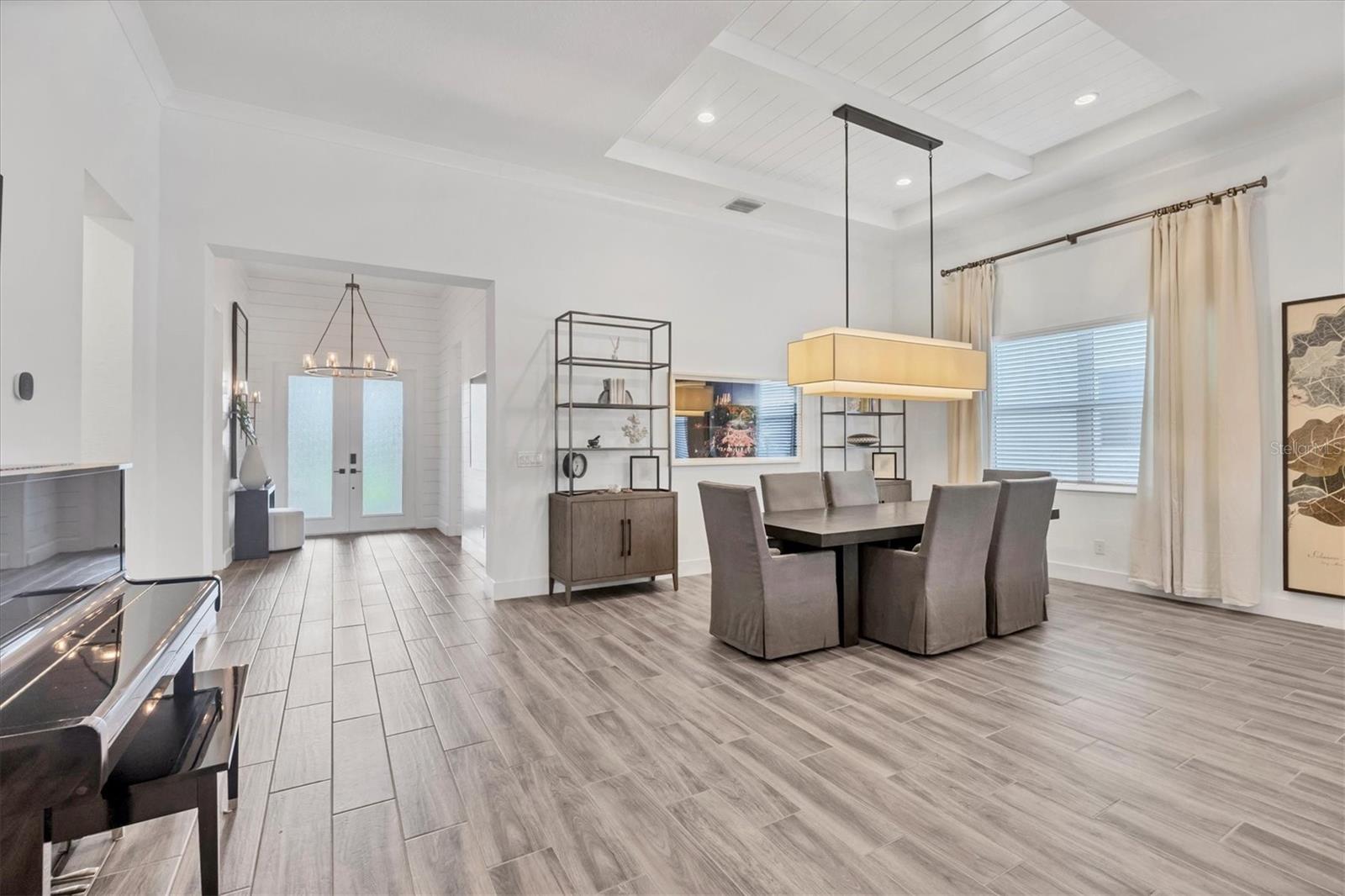 8195 REDONDA LOOP — photo 15