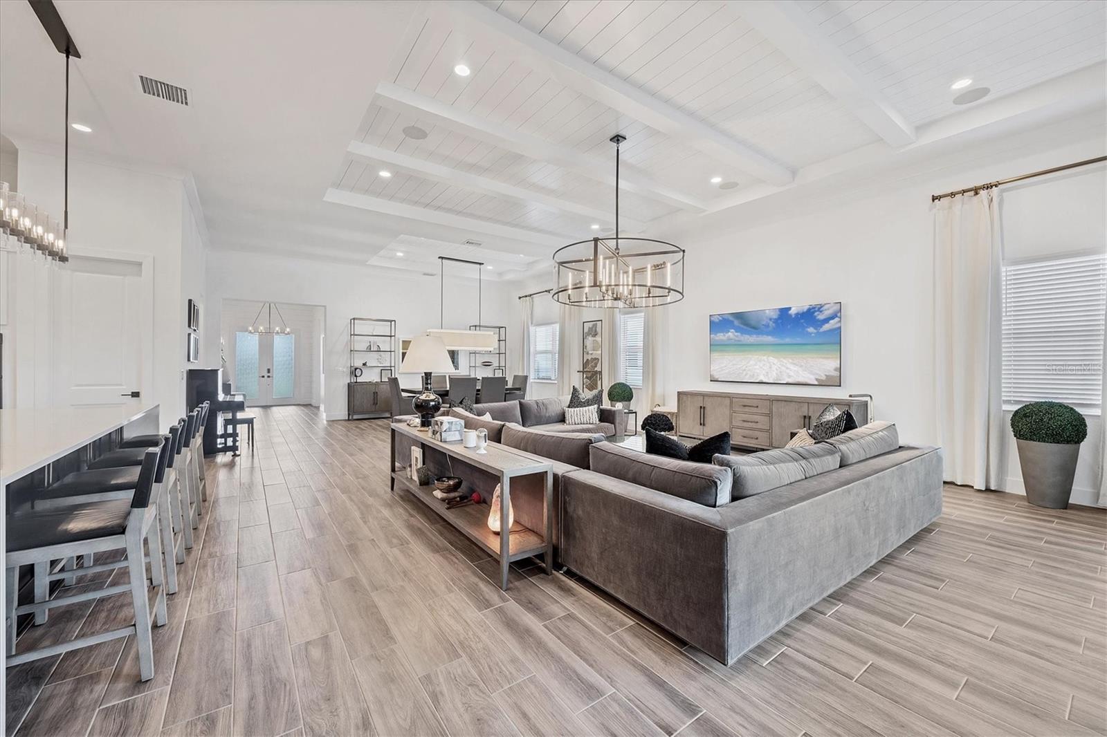 8195 REDONDA LOOP — photo 7