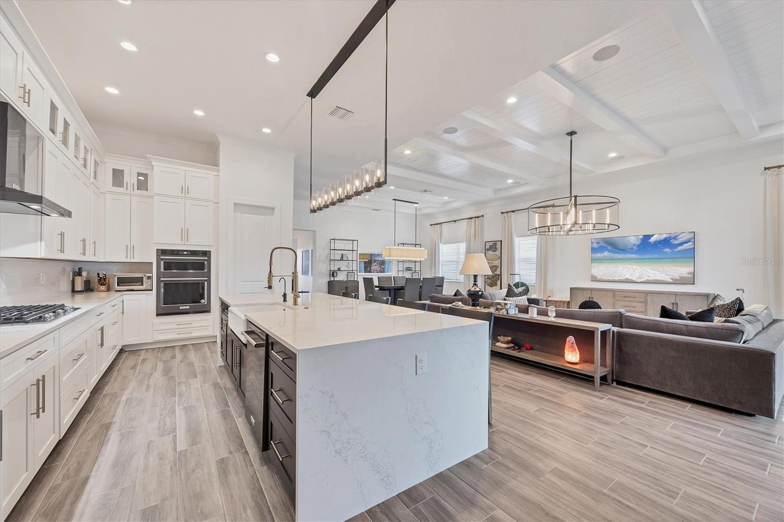 8195 REDONDA LOOP — photo 14