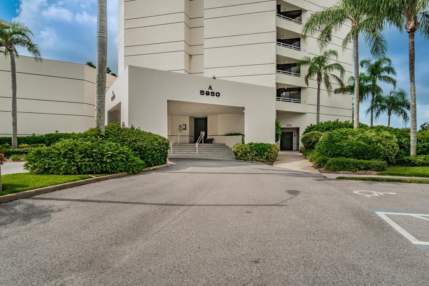 5950 PELICAN BAY PLZ S #705 — photo 3
