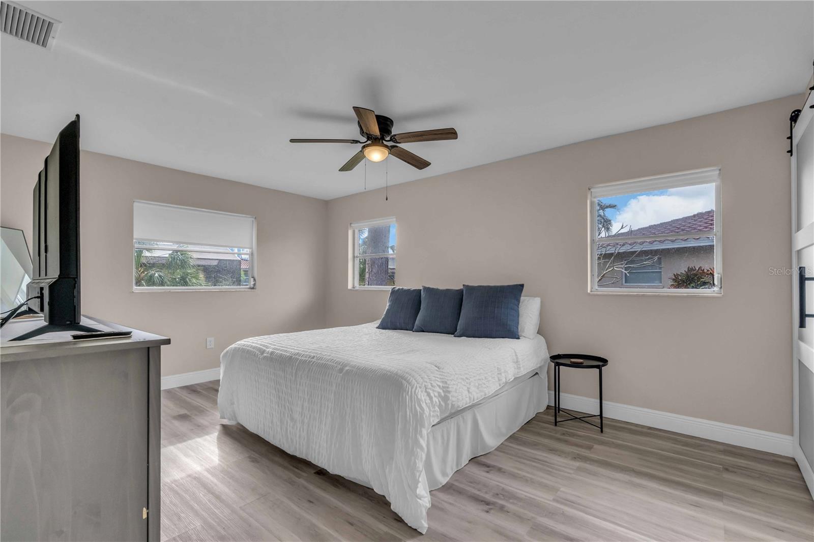 2544 CARLISLE PL — photo 27