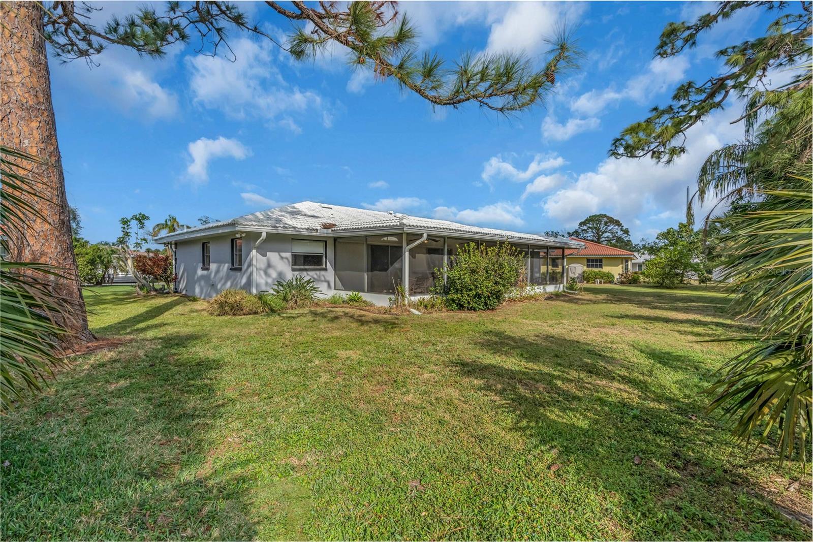 2544 CARLISLE PL — photo 3