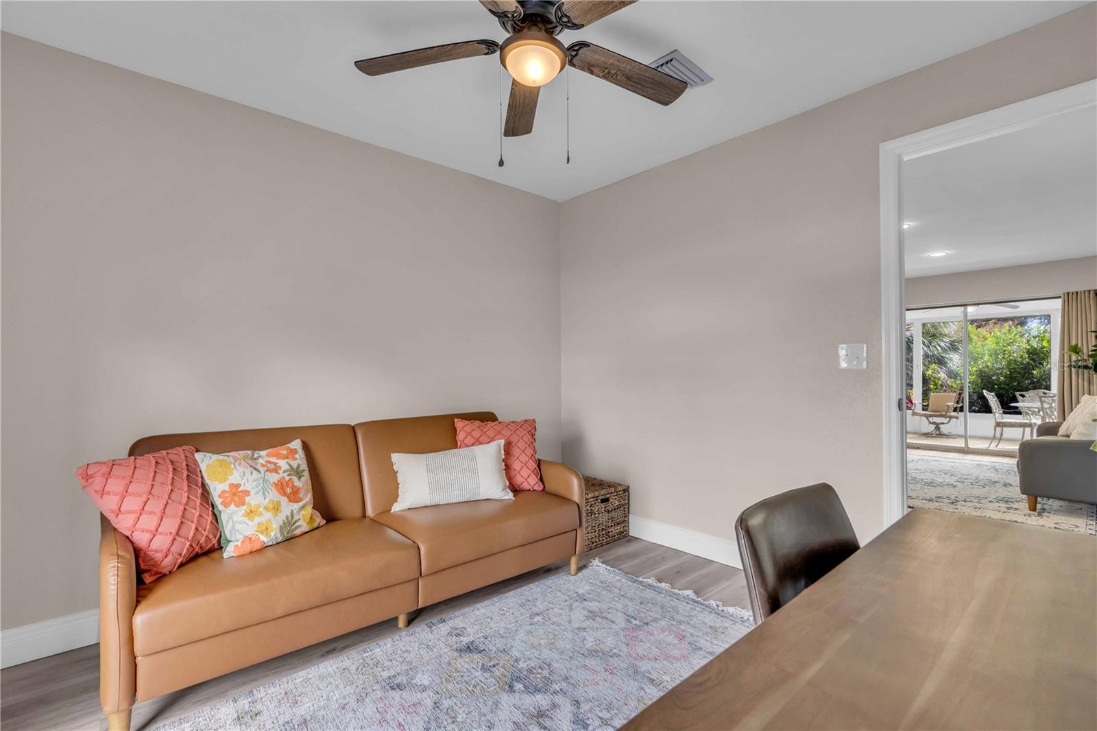 2544 CARLISLE PL — photo 36