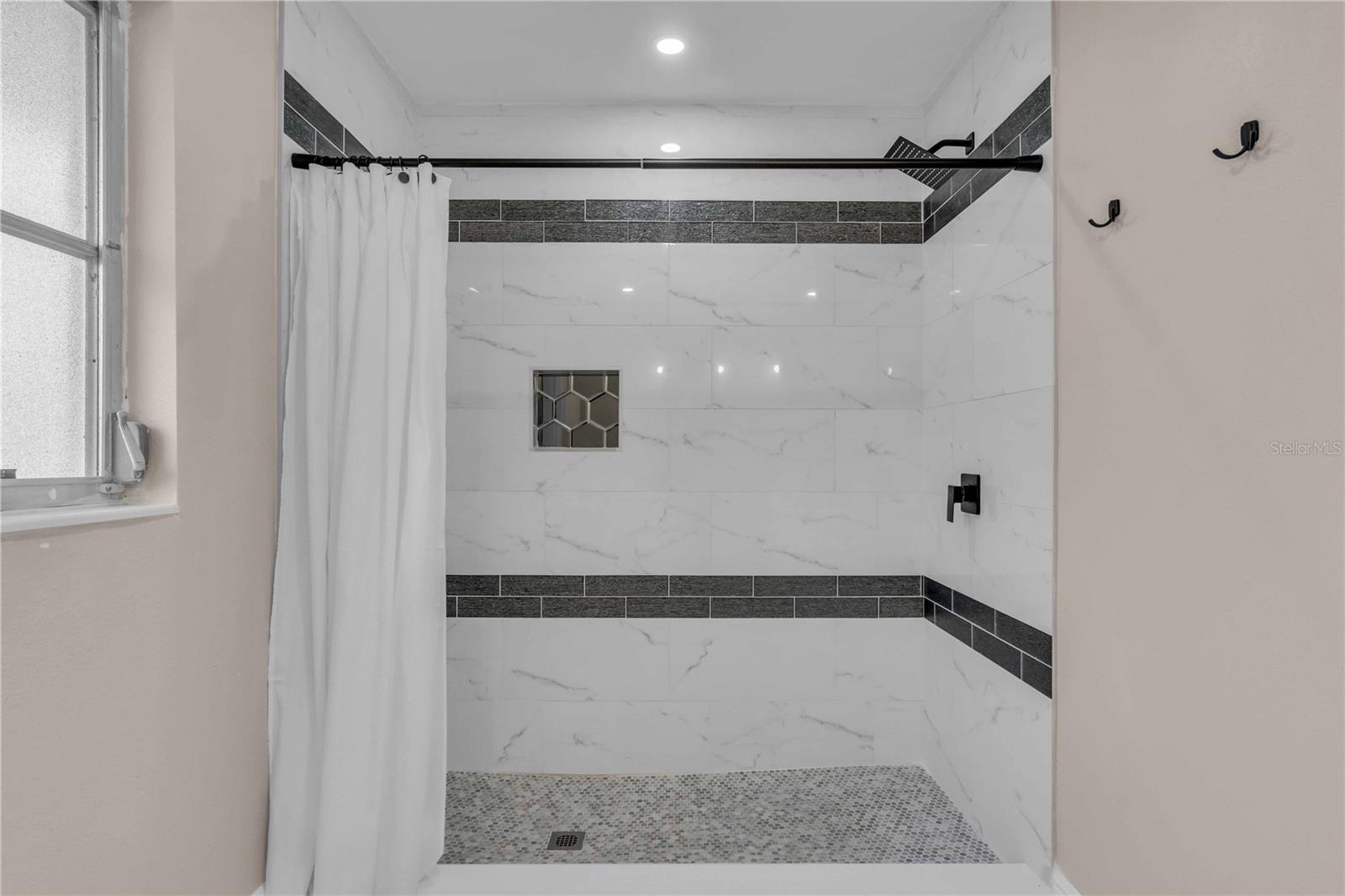 2544 CARLISLE PL — photo 34