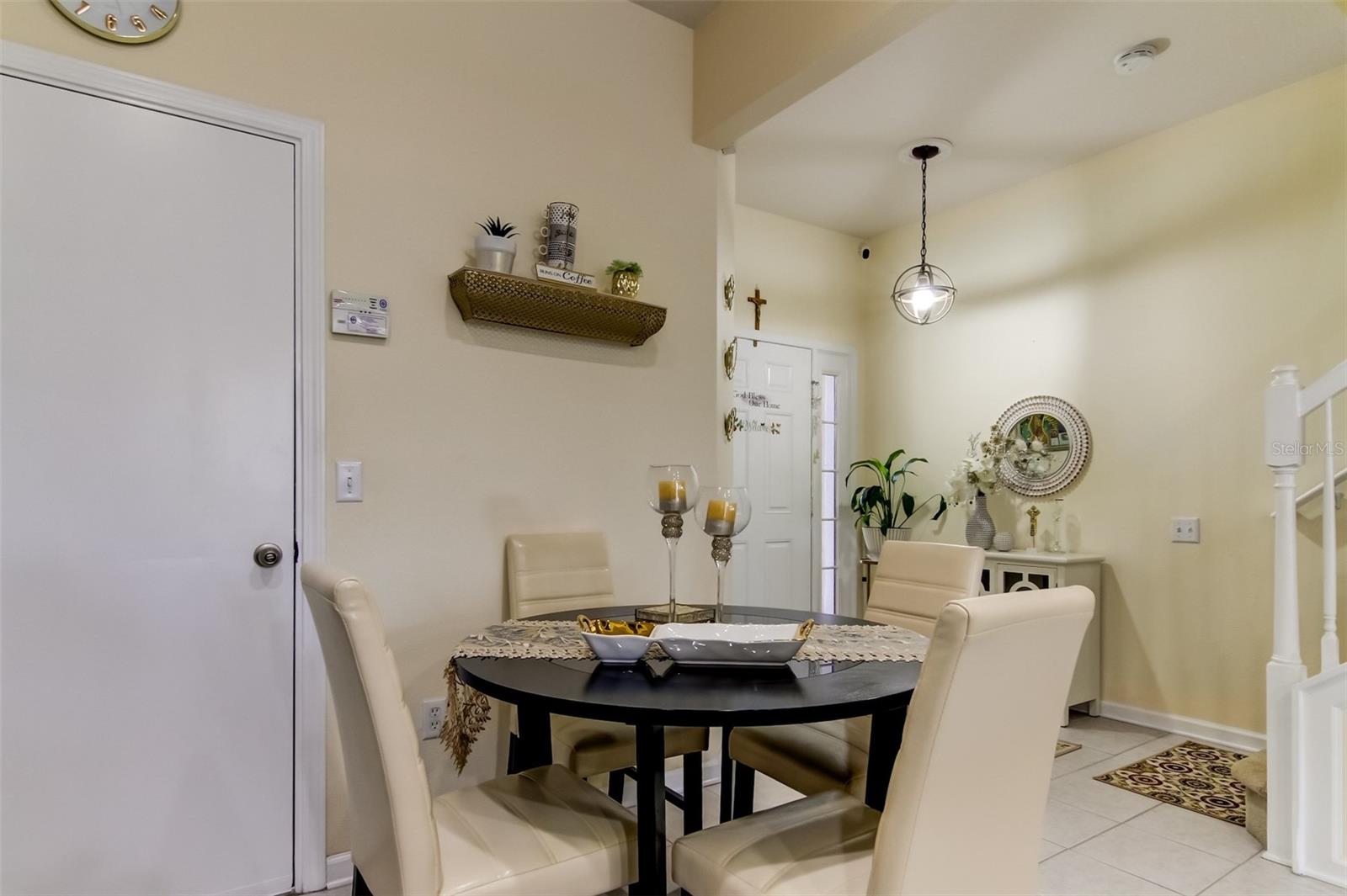 26642 CASTLEVIEW WAY — photo 3