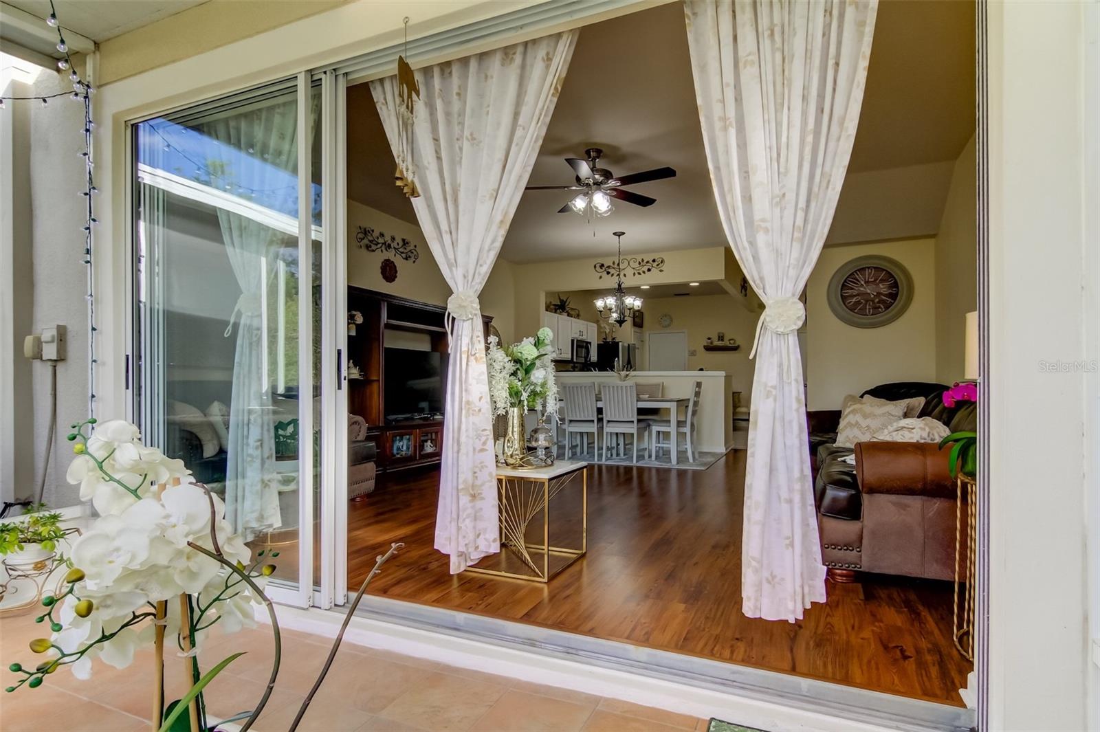 26642 CASTLEVIEW WAY — photo 19