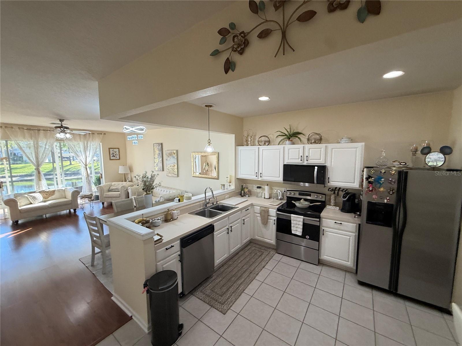 26642 CASTLEVIEW WAY — photo 14