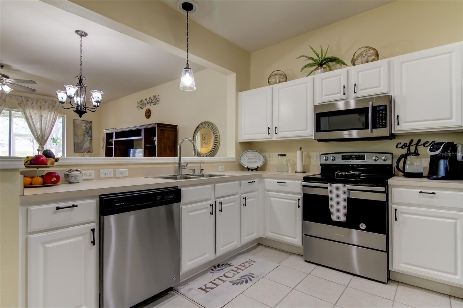 26642 CASTLEVIEW WAY — photo 9