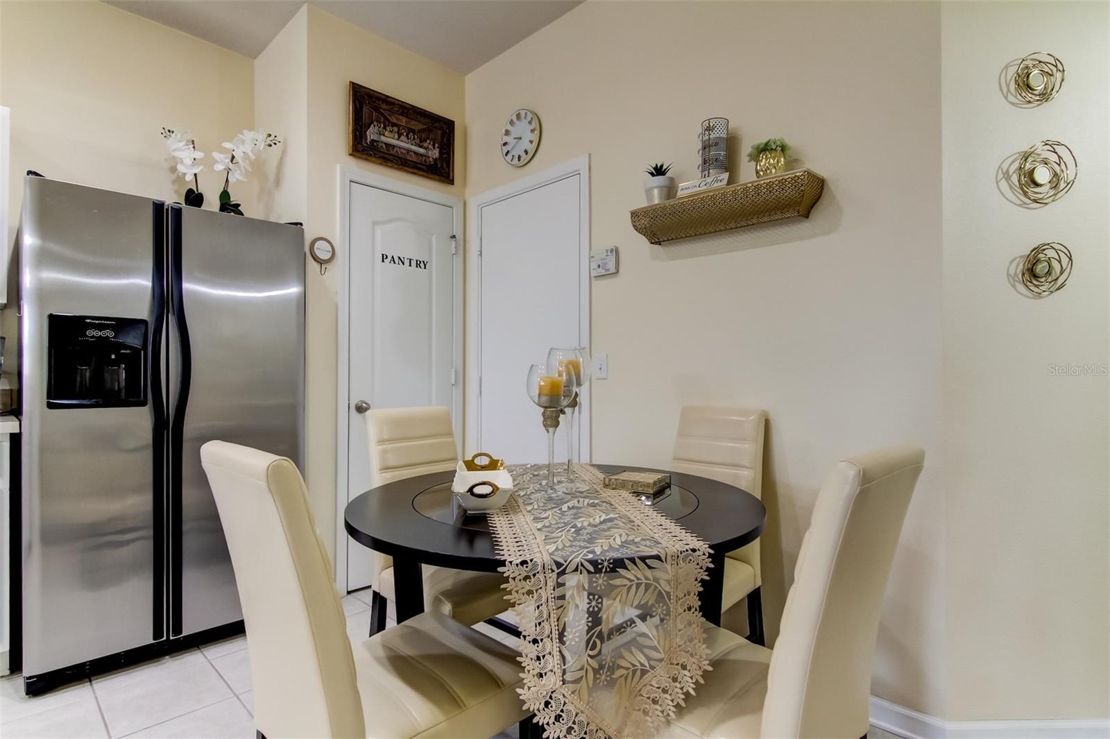 26642 CASTLEVIEW WAY — photo 4