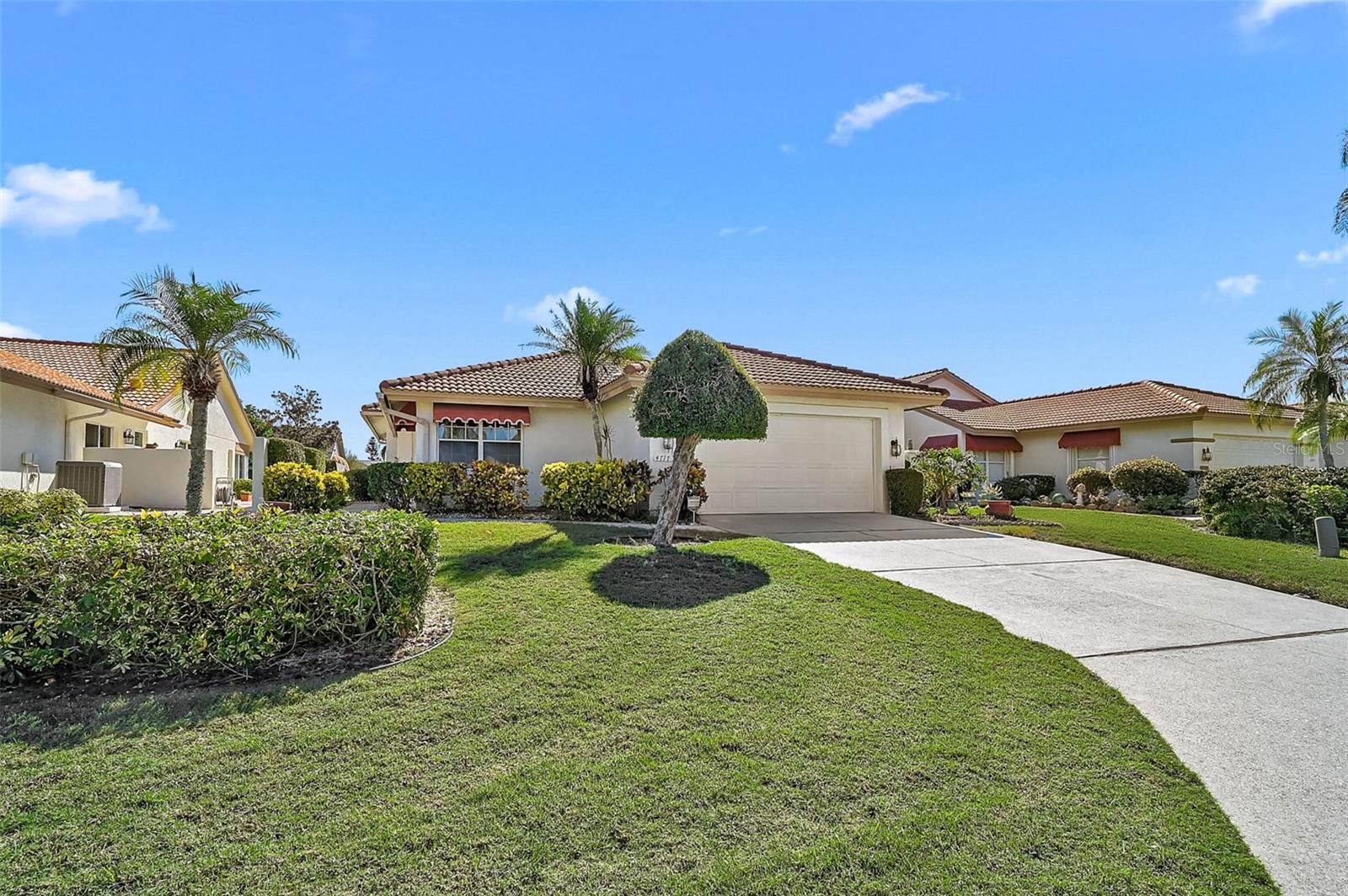 4717 PERIDIA BLVD E — photo 3