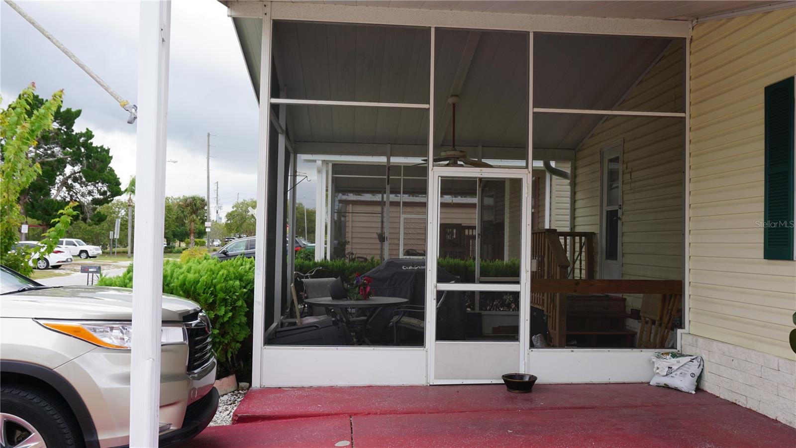 12023 LONGHORN DR — photo 18