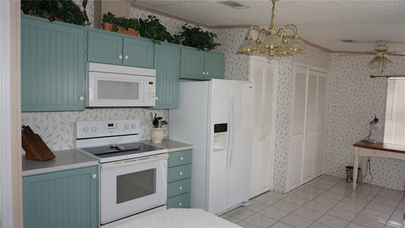 12023 LONGHORN DR — photo 4
