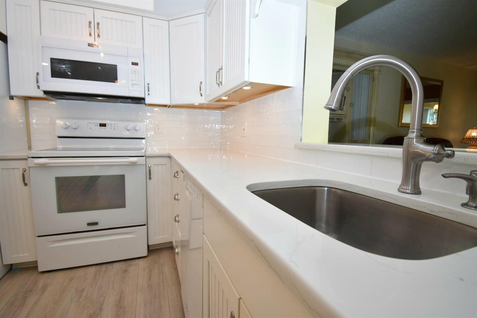 940 VIRGINIA ST #108 — photo 16