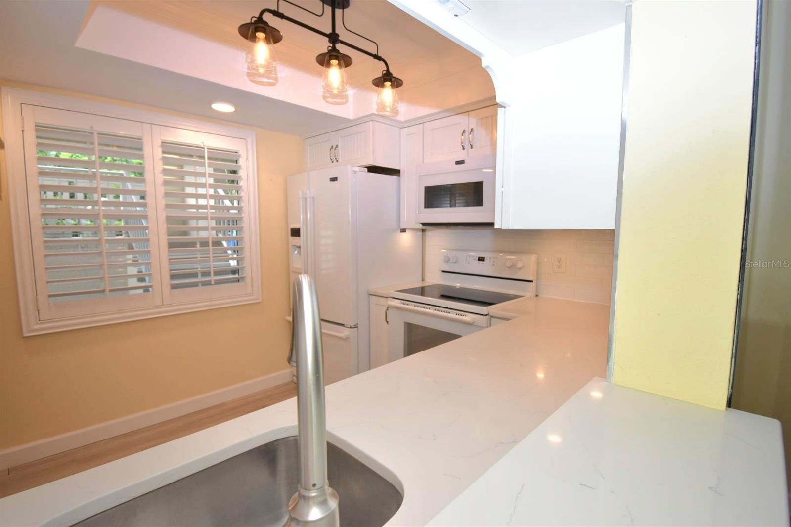 940 VIRGINIA ST #108 — photo 17